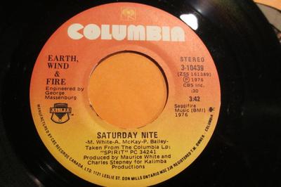 7inch Record EARTH, WIND & FIRE - Saturday Nite 310439 Columbia 1976 Canada Soul/Funk Used