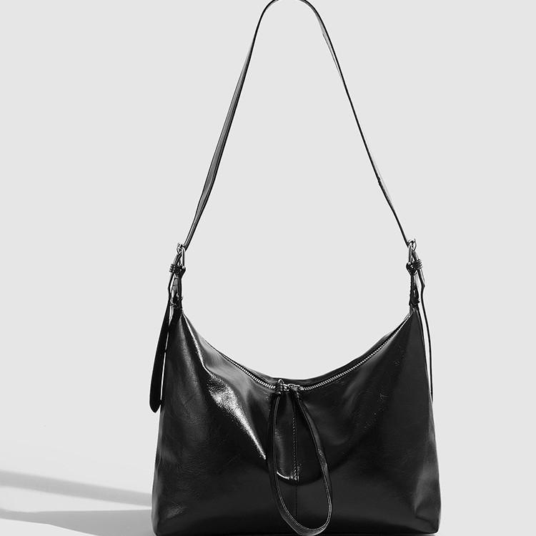 2025 New High-End Large Capacity Black Underarm Bag Versatile Fashion Simple Soft Leather Single Shoulder Crossbody Women's Bag Trendy