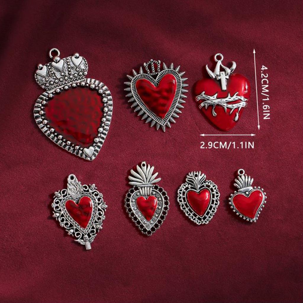 7 Pcs Vintage Heart Pendant Metal Heart Pendant Charms Gothic Jewelry DIY Accessories for DIY Necklace Bracelet Earring