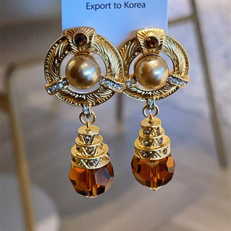 Retro Tee Kristall Ohrringe mit 18K Mattgold-plattiertem Perlendesign