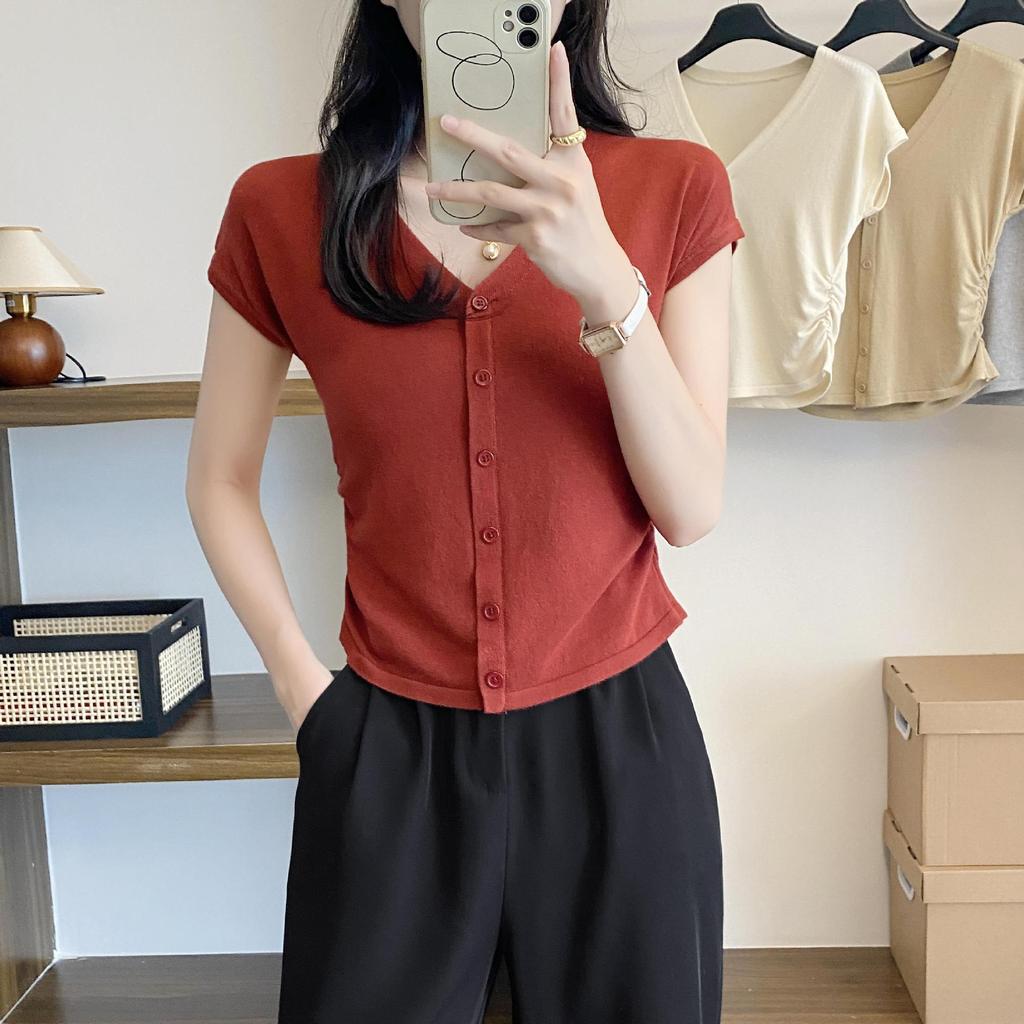 French V-neck bottoming waist small flying sleeves women's thin new chic fashion slim and thin short foreign style shirt