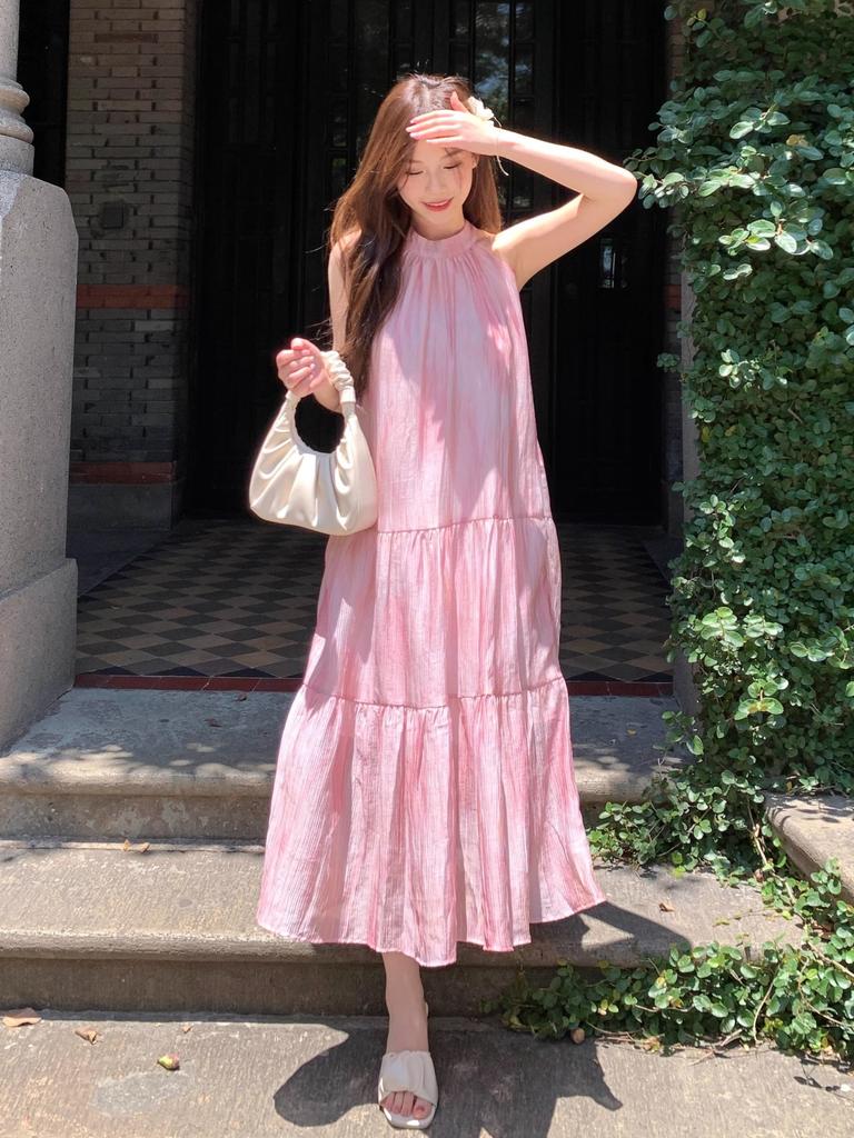 French beautiful neck dress women's summer medium and long dress small pink unique sleeveless seaside tie-dye skirt