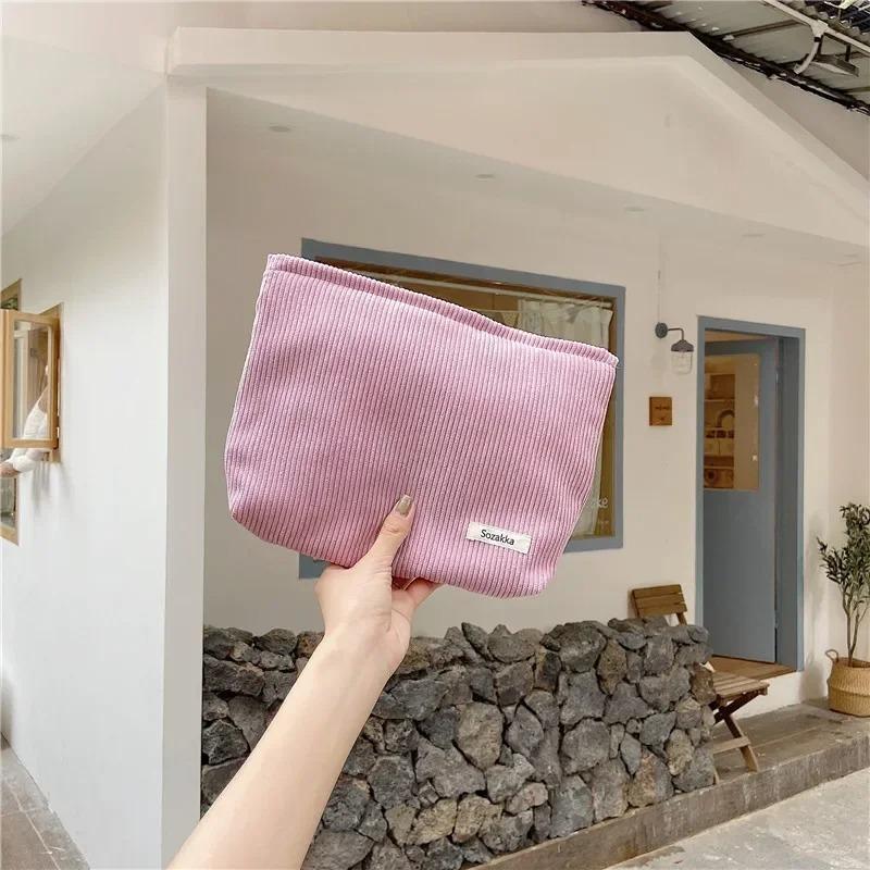 Large Capacity Women's Cosmetic Bag Toiletry Kit Toiletry Bag Organizer Daily Clutch Bag Fashion Retro Floral Makeup Pouch