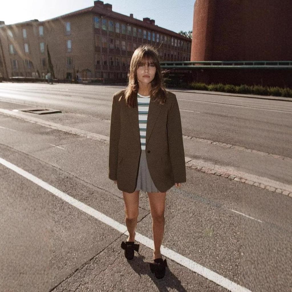 2024 Autumn Retro Street-Style Women’s Loose Suit Jacket - European & American Fashion