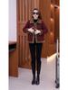 Stylish Warm Padded Jacket for Middle-Aged & Elderly Women - Age-Defying, Slimming, Belly-Concealing Autumn/Winter Trend.