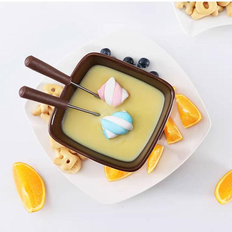 סיר פונדו קרמי יצירתי לשוקולד, גבינה וגלידה - מושלם להמסה ושמירה על חום