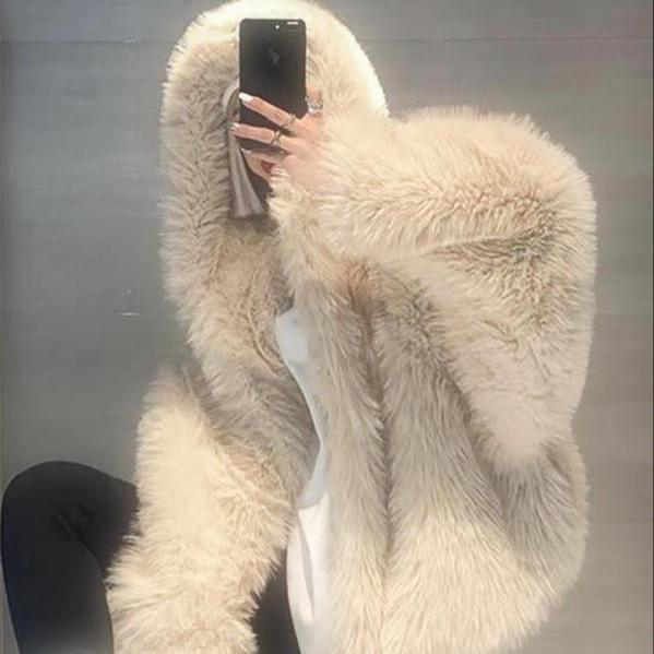 Nuovo cappotto invernale leggero grande orso bianco tessuto imitazione pelliccia di volpe da donna medio e lungo con cappuccio
