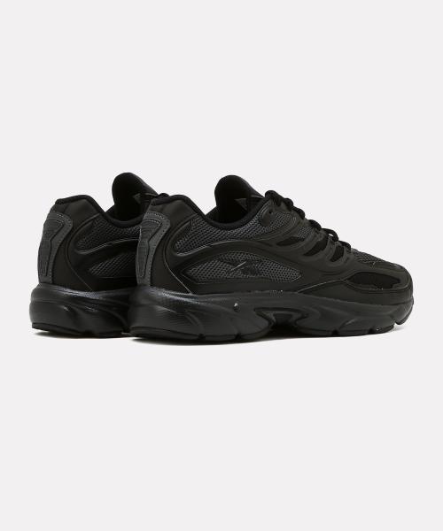 Reebok Premier Road Control - Preto Triplo [RESO6EY4UBK]