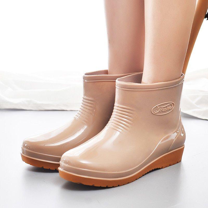 Rain shoes female adult fashion trend water boots water shoes non-slip waterproof velvet cotton thermal short tube platform rain boots four seasons