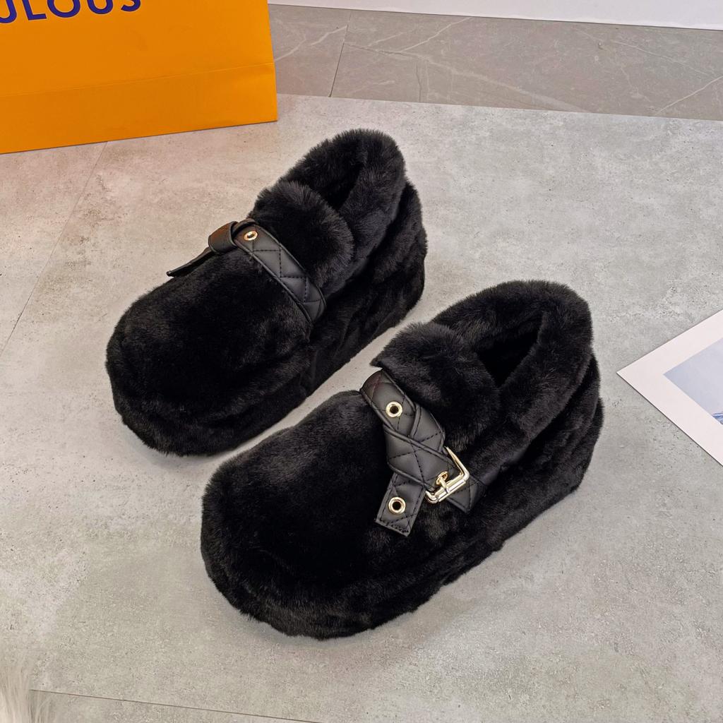 Belt buckle thick-soled fluffy slippers for women 2025 autumn and winter new Korean version medium heel outer wear versatile plush slippers for women
