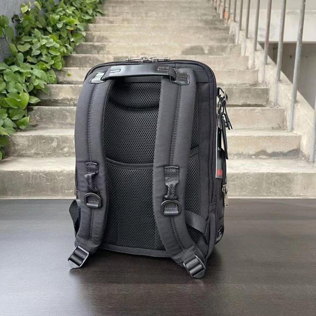 Herrars expanderbara laptopryggsäck i ballistisk nylon - Lättviktig och avslappnad