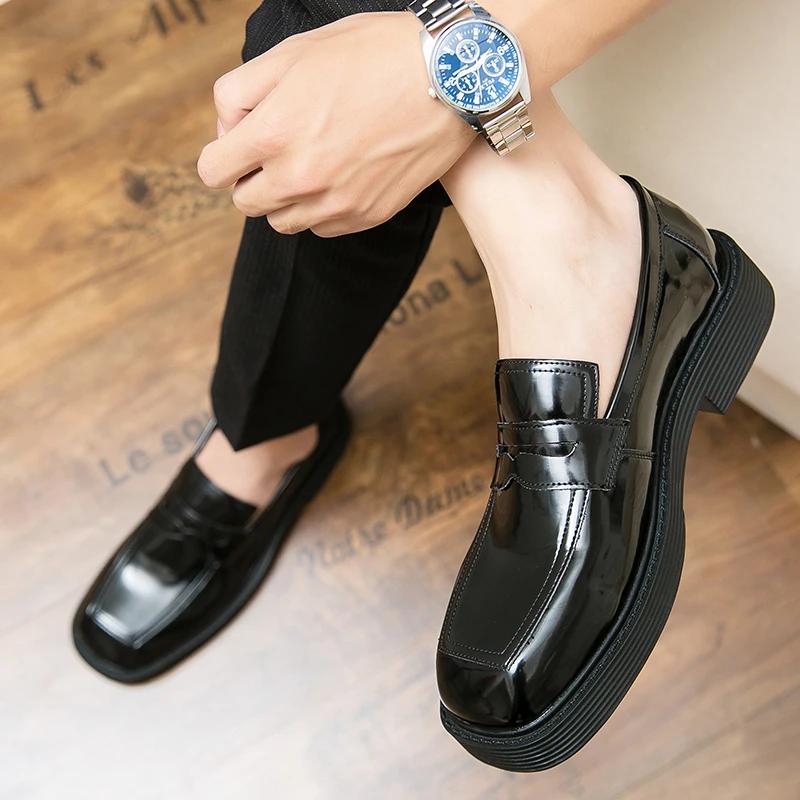 Designer's New Men's Shiny Leather Shoes Thick Sole Loafers Men's Party Dress Shoes Business Casual Shoes Free Delivery
