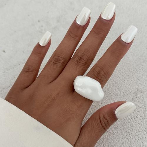 

Fashion Black White Acrylic Resin Finger Rings for Women Simple Vintage Irregular Geometric Rings Female Personality Jewelry белый