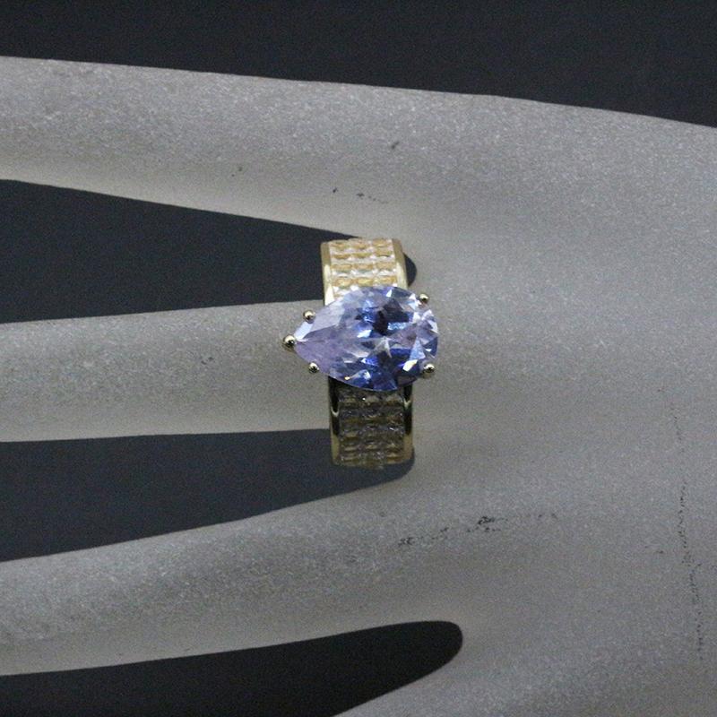 Zamienniki luksusowy pierścionek zaręczynowy inkrustowany kształt łezki kryształ górski zaręczynowy/obrączka dla narzeczonych dekoracje wieczorowe