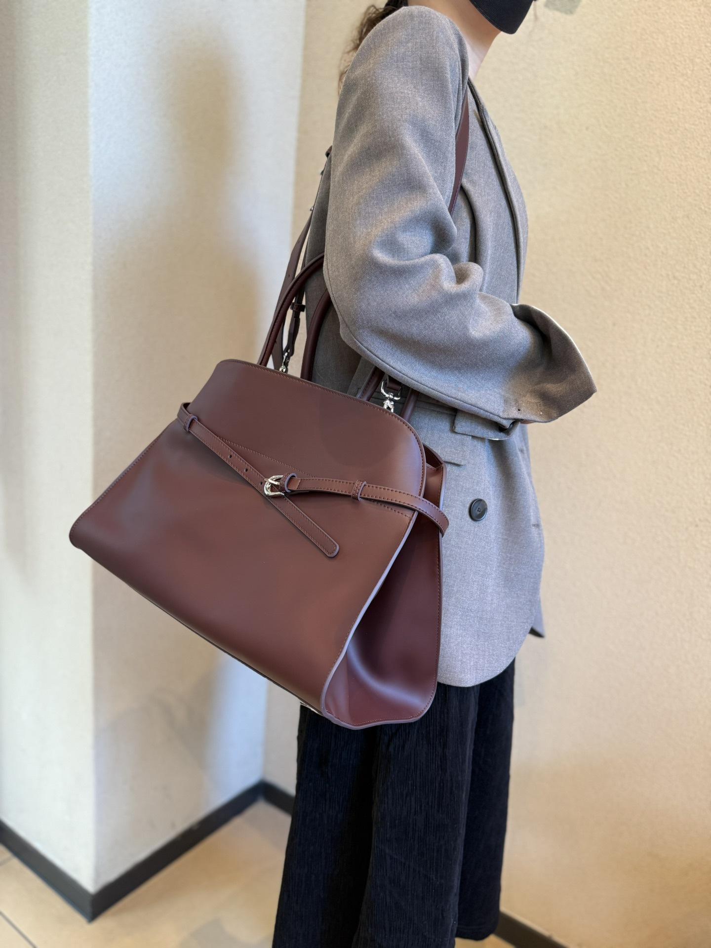 

Leather tote bag, large-capacity commuter single-shoulder bag, urban simplicity, business relaxation style, white-collar hand-held official document 39x20x29cm вино красного