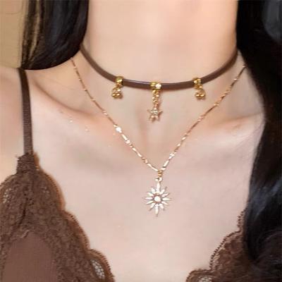 Vintage Brown Sun Double Necklace Choker Maillard Niche Versatile Neck Chain American Hottie Collarbone Chain Women