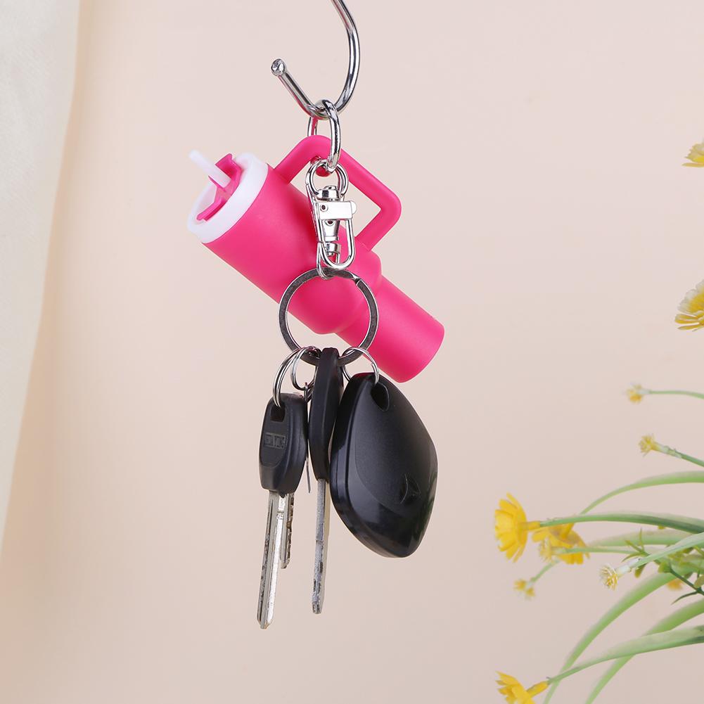 Mini Cup Keychain Lip Balm Keychain Cute Tumbler Key Ring Chapstick Holder Keychain Handbag Charms Key Ring for School Bag