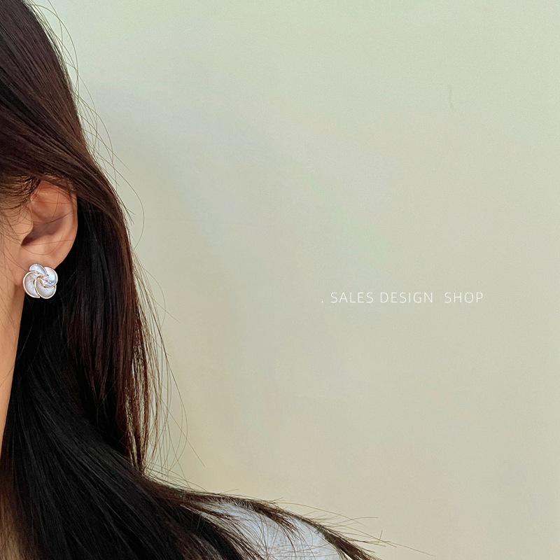 Herbst/Winter Zirkon Schmetterling Ohrstecker mit Emaille Blumen - Elegant, Vielseitig und Luxuriös für Damen