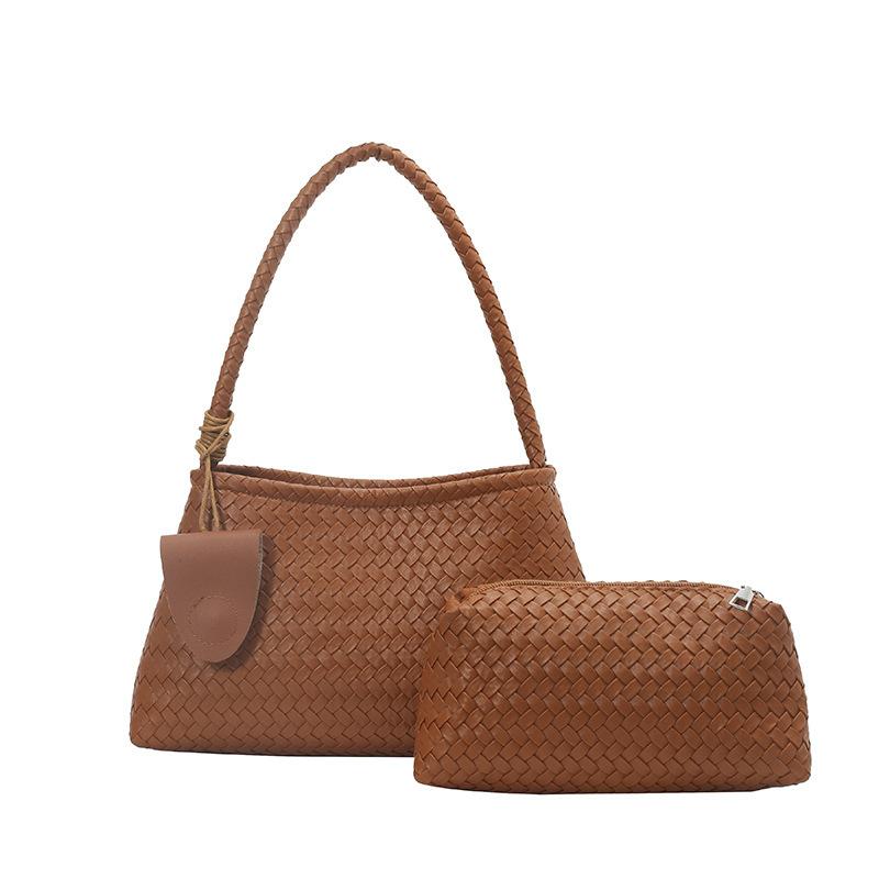 Large capacity woven tote bag 2025 autumn and winter new versatile commuter child and mother shoulder bag premium handbag