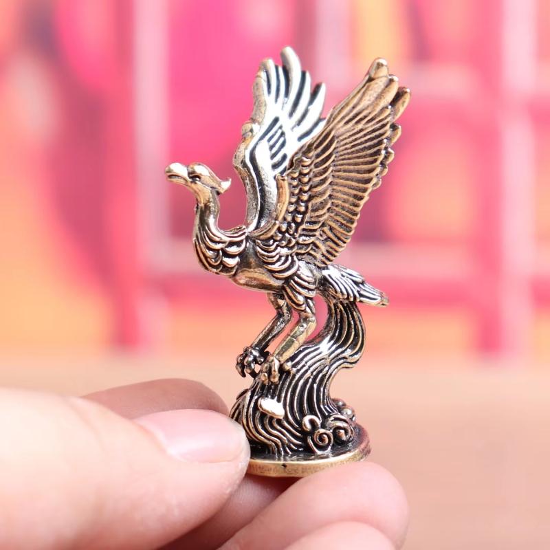 1Pcs Qingluan Bird An Ancient Divine Beast Figure Home Decor Qingluan Fire Phoenix Retro Decoration Table Craft Ornament