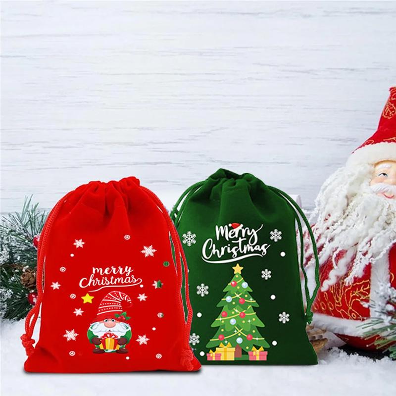 6/8/12Pcs Drawstring Gift Bags Red Green Cartoon Patterned 2025 Packaging Bags For Party Favors Velvet Christmas Candy Bag