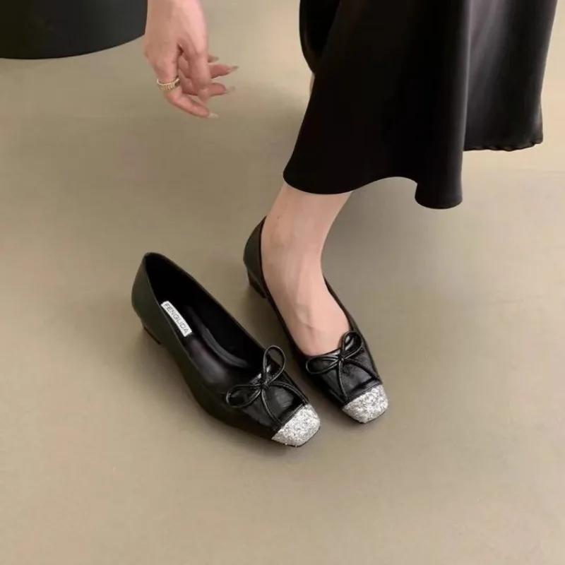 2024 Spring and Autumn High Quality Women's Shoes Color Blocked Glossy Low Heels Square Toe Shallow Buckle Women's High Heels