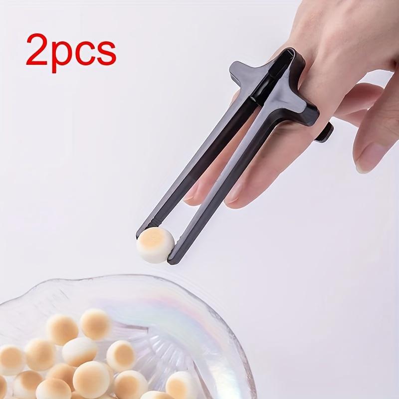 Creative Finger Food Clip Lazy Helper Chopsticks Game Playing Snacks No Mess Hand Chopsticks Finger Sleeve Food Clip