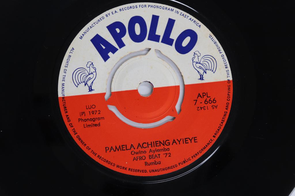 7inch Record AFRO BEAT '72 - Pamela Achieng Ayieye APL7666 Apollo 1972 Kenya World Music Used
