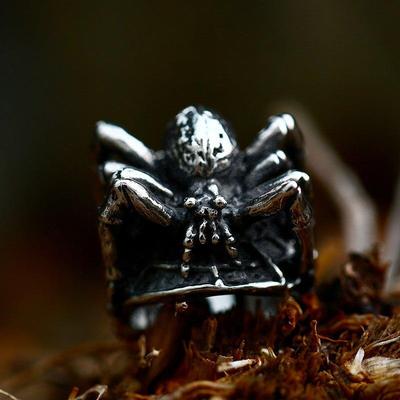 Fashion Men's Unique Punk Cool Spider for Man Ring Animal Jewelry