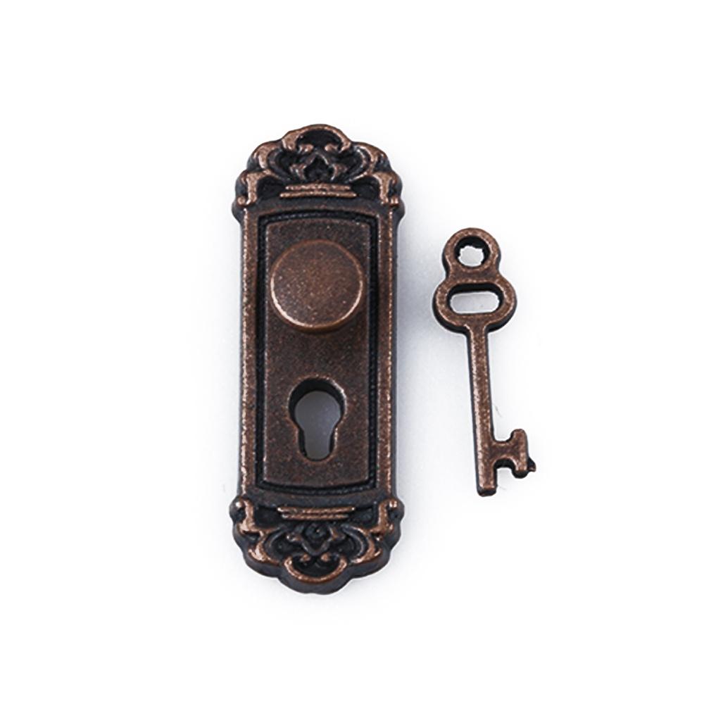 Carino Vintage Divertente 1/12 Scala Casa delle Bambole Miniatura Serratura Porta e Chiave Casa delle Bambole Fata Mini Porta Retro Metallo Accessori Fai da Te