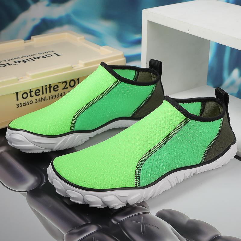 New outdoor sports stream walking shoes lightweight five-finger wading shoes couple swimming shoes amphibious beach shoes