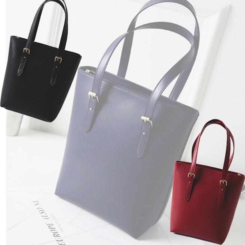 Elegant And Stylish Women Pu Leather Shoulder Bag With Soft Surface And Zipper Closure