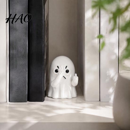 Whimsical Room Accent Middle Finger Ghost Statue, Funny Holding Nose Resin Figurine, Novelty Figurine Halloween Bathroom Decoration for Toilet Shelf,