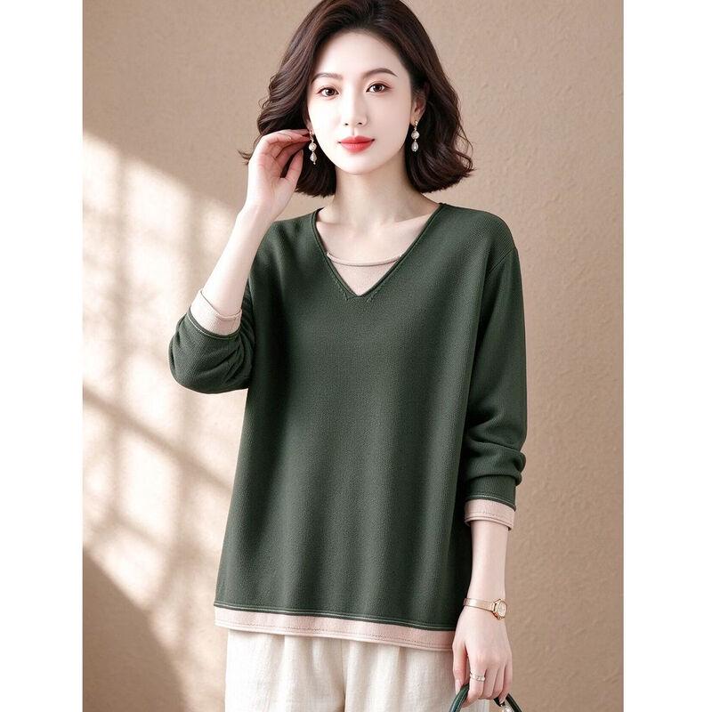 EST+II Women's V-Neck Long-Sleeve Knit Pullover