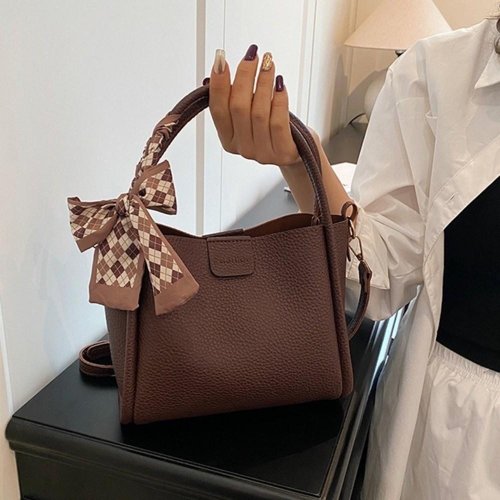 Minimalist Pu Leather Bucket Bag Solid Color Women 's Handbag Temperament Crossbody Bag  Portable