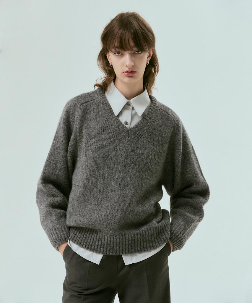 SILN Alpaca Blend Raglan V Neck Knit (Melange Grey)