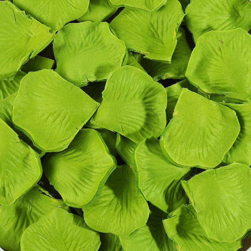 Non-Woven Artificial Rose Petals for Wedding Decorations and Hand-Thrown Arrangements