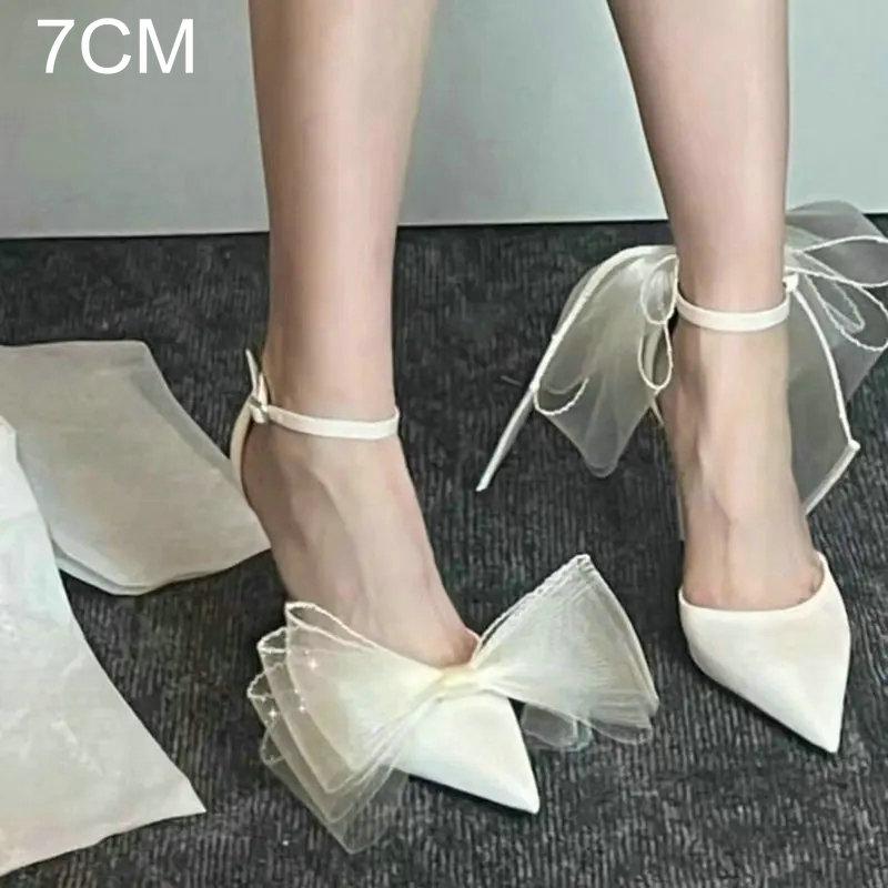 Fashion New One-Line Buckle Sandals Women'S Thin Heels With Bow Dinner Shoes Bun Head High Heels Pointed Shallow Mouth Single Shoes