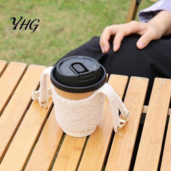 Autumn Winter Warmer Cup Wrap Plush Coffee Sleeve, Hand Strap Soft Insulated Holder, Fashionable Drink Accessories Retro Style Sleeve for And