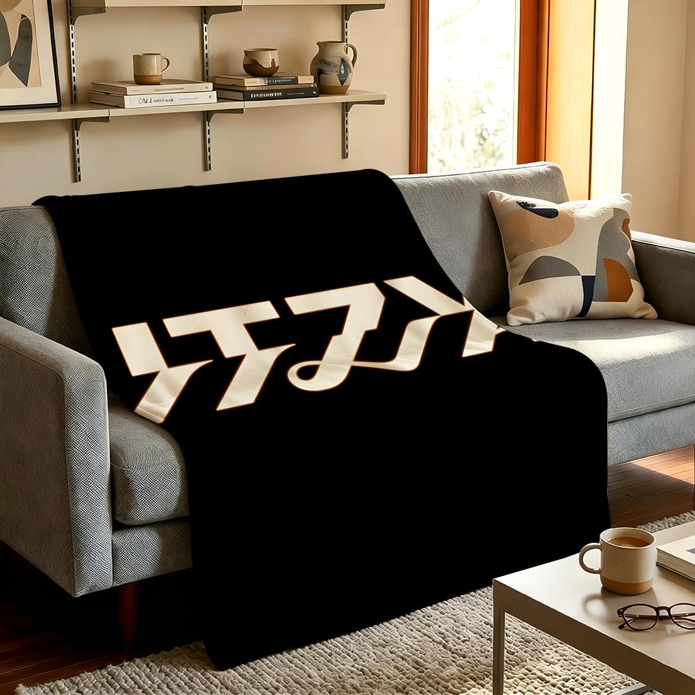 Music I-ITZY Throw High-Density Short Plush Blanket Soft Skin-Friendly for Sofa Nap Air-Conditioned Room
