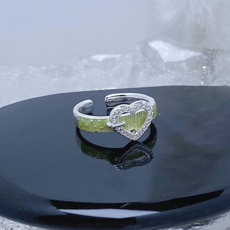 Kleiner Frischer Sommer Kühlendes Gefühl Grüner Emaille Tropfendes Öl Schmetterling Blume Öffnender Ring Nische Leichter Luxus High-End Ring