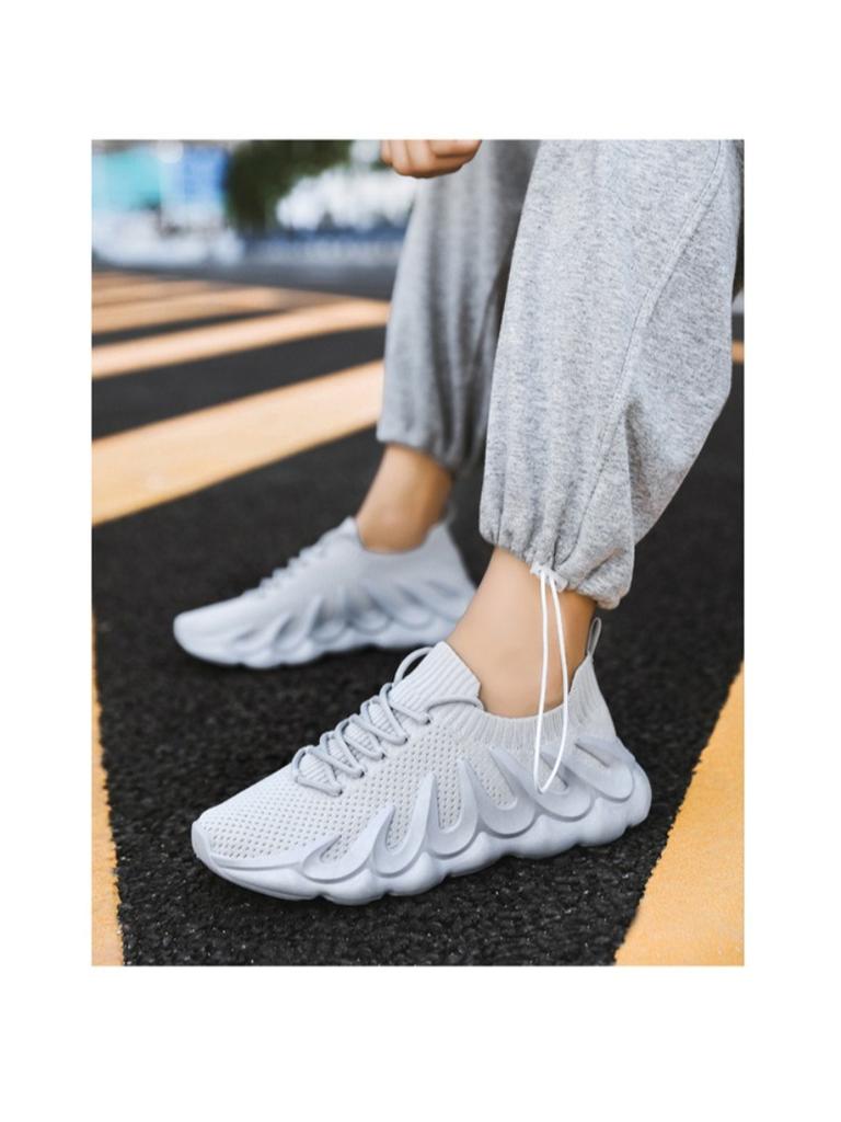 Men's Autumn Breathable Mesh Sneakers Trendy Lightweight Knitted Running Shoes Casual Sports Walking Footwear