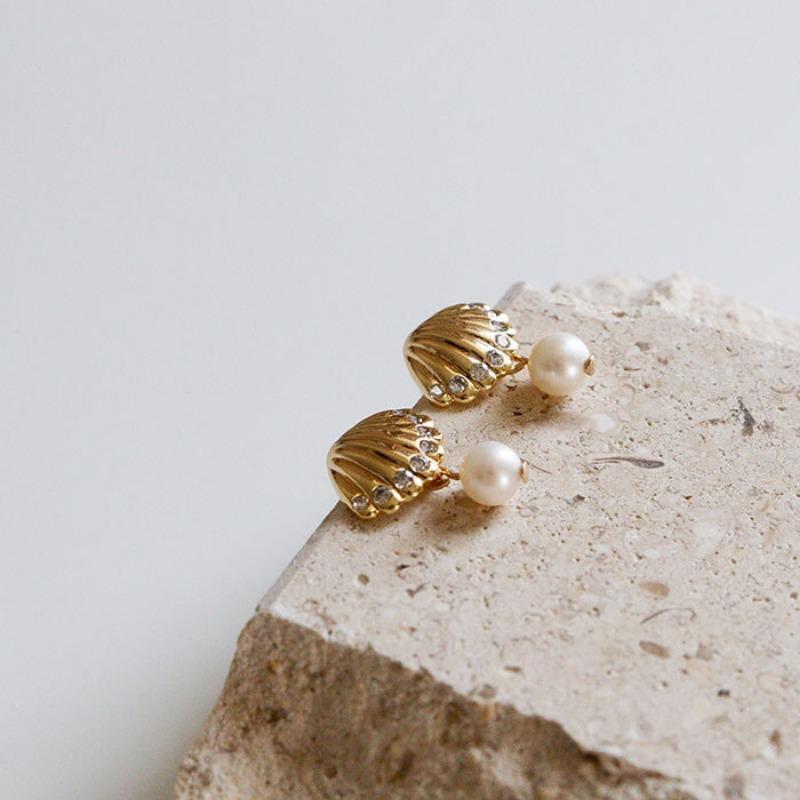 Exquisite Shell Zircon Pearl Earrings High-end Earrings Temperament Simple Earrings Women's Retro