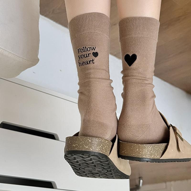 Embroidered Couple Winter Socks With Heart Letter Design High Elasticity Mid-Tube Anti-Slip Sport Socks