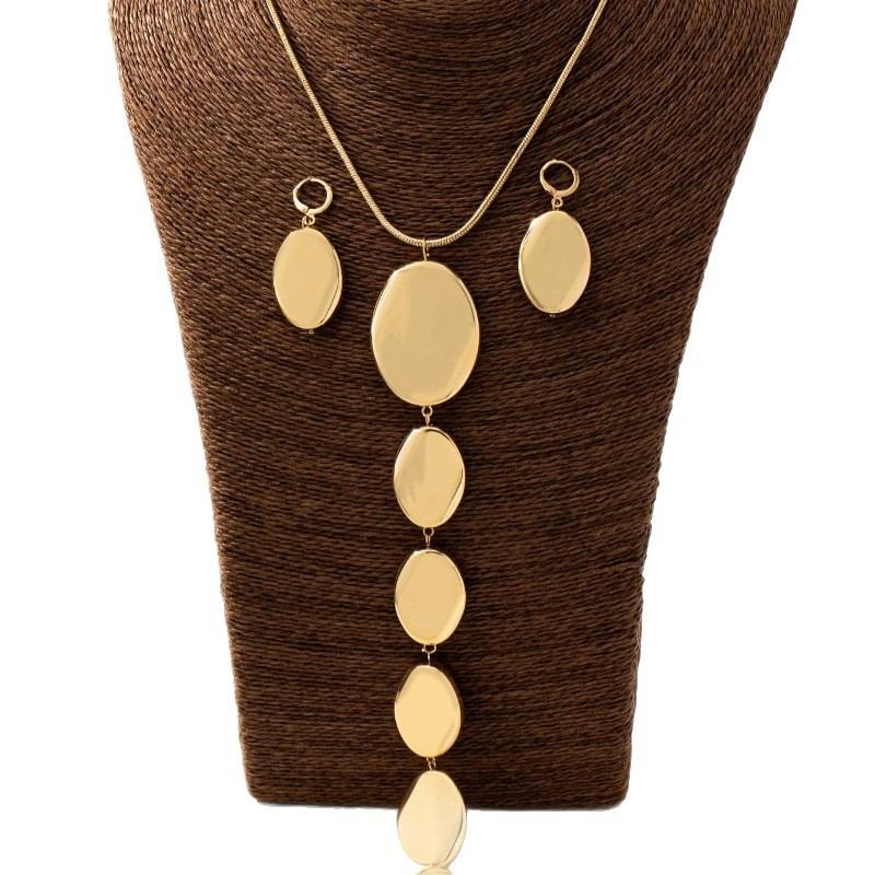Retro Simple and Exquisite Personality Generous and Versatile Premium Gold Necklace Earrings for Women