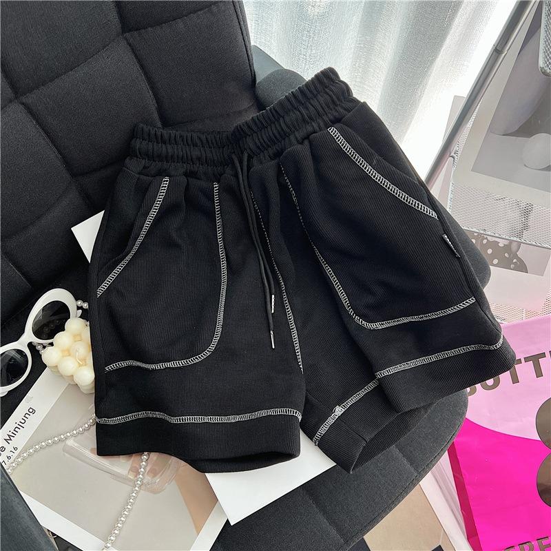 

Повседневные спортивные шорты женские летние тонкие свободные для фитнеса и бега прямые цилиндрические широкие штанины XXL чёрный