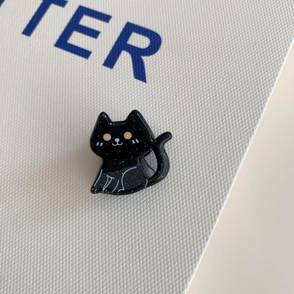 Halloween Mini Claw Clips: Quirky Ghost, Pumpkin, Bat Acrylic Hair Accessories