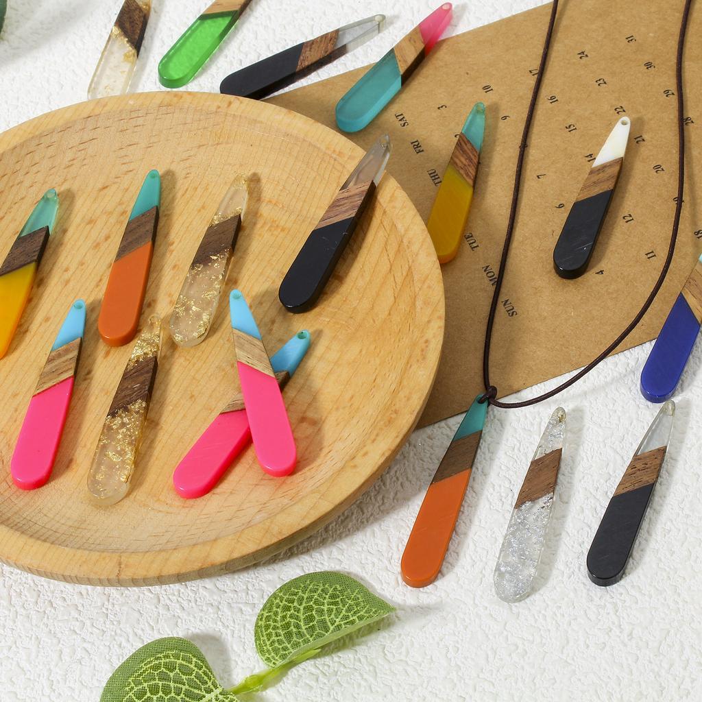 5 PCs Resin & Wood Wood Effect Resin Pendants Multicolor Drop 4.4cm X 0.8cm