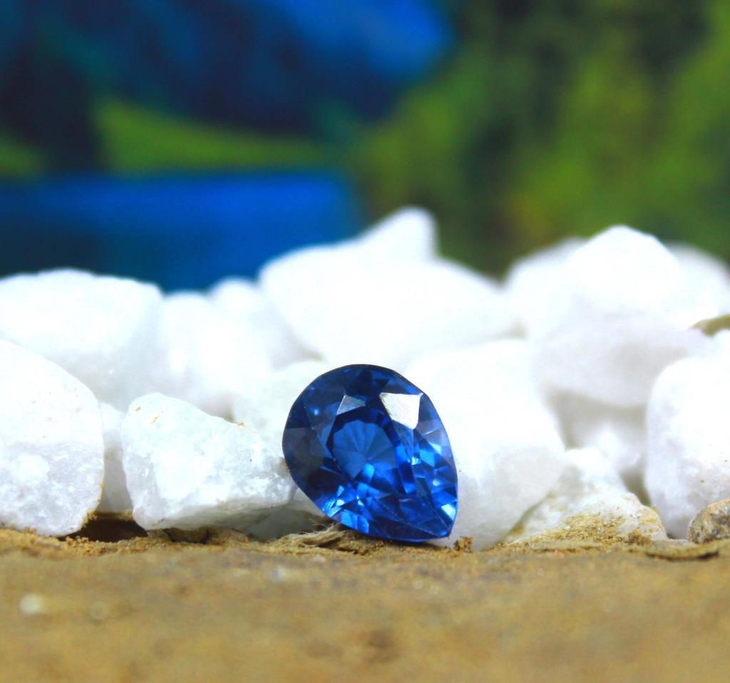 4.20 Carat Mind-blowing Offer Pear Shape Blue Sapphire Certified Sri Lanka Gemstone SN543