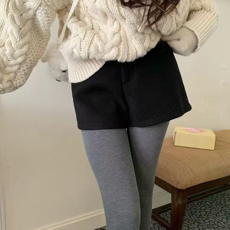 Women's High Waist Wool A-Line Shorts - Spring/Winter 2026 Collection